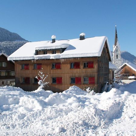 Gasthof Taube Bizau Exterior photo